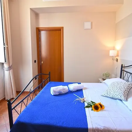 Cosi Chiaia Apartment