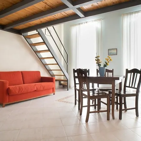Apartment Cosi Chiaia *