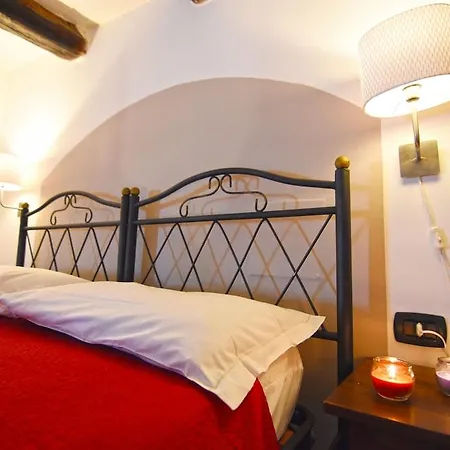 Apartment Cosi Chiaia Naples