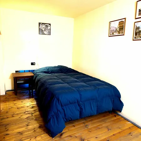 Cosi Chiaia Apartment *