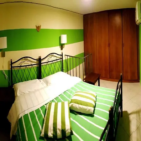 Apartment Cosi Chiaia Naples